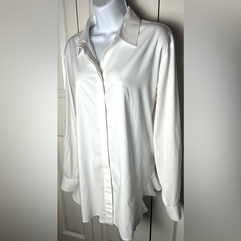 Finley Shirt Button Down White Flutter Hemline Si… - image 4